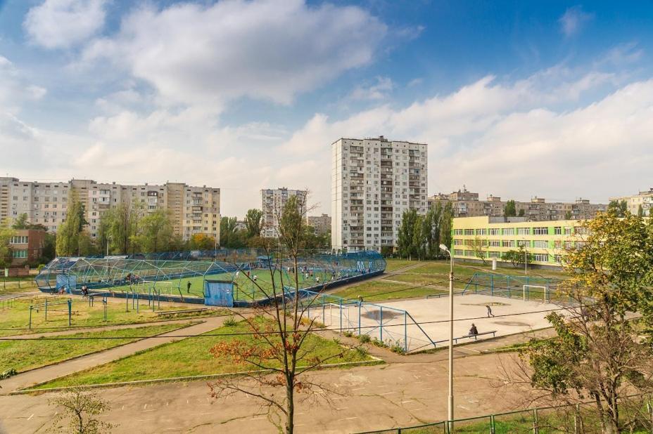 Квартира По Адресу Приозерная 8 Б Оболонь 基輔 外观 照片
